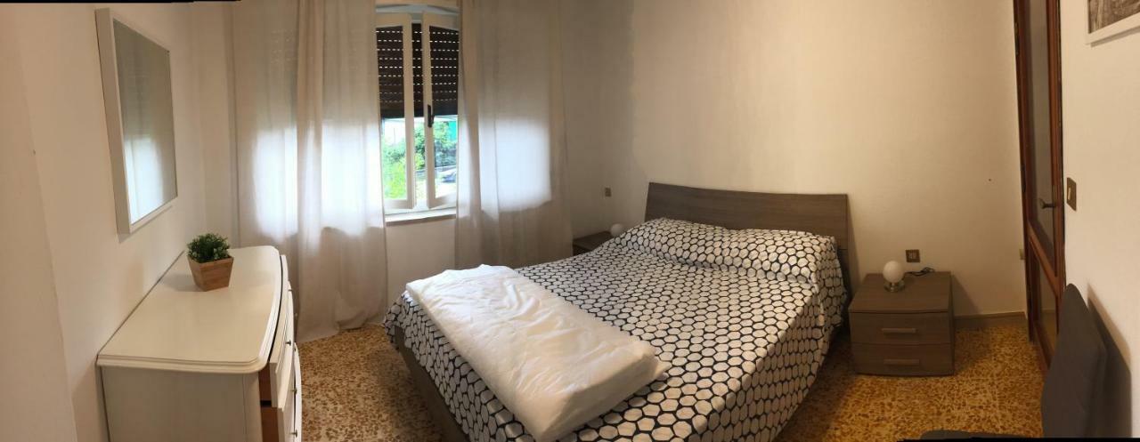 Casa Amelia Lägenhet Gargnano Exteriör bild
